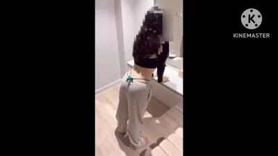 酒店卫生间暗藏摄像头偷拍好身材的美女洗澡全过程
